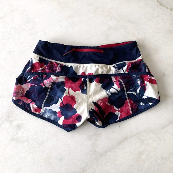 Rare! Lululemon Run Speed Shorts navy, cream, berry (Inky Floral Ghost Inkwell) - Picture 2 of 8